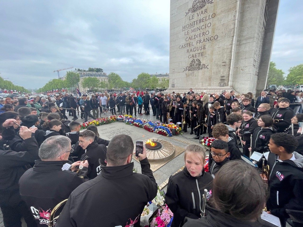 Ravivage de la Flamme, Arc de Triomphe le 8 mai 2024