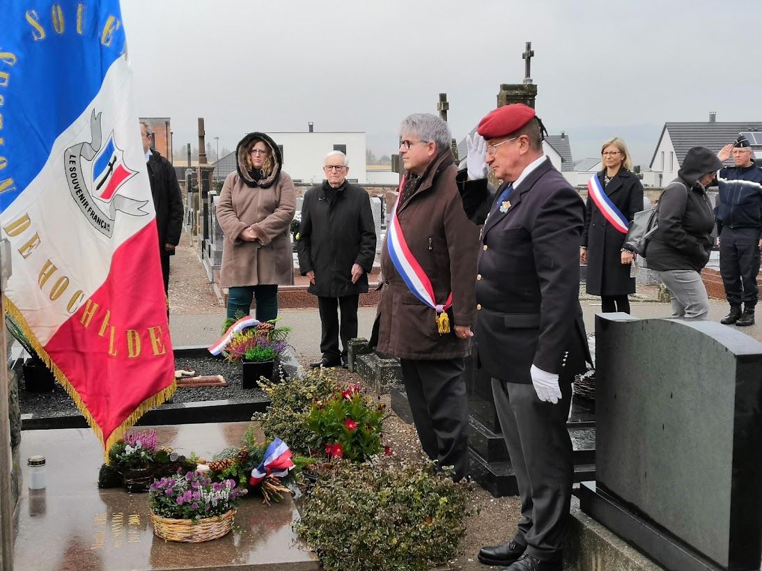 Devoir de mémoire du S.F. au cimetière de Hochfelden le 30.10.21