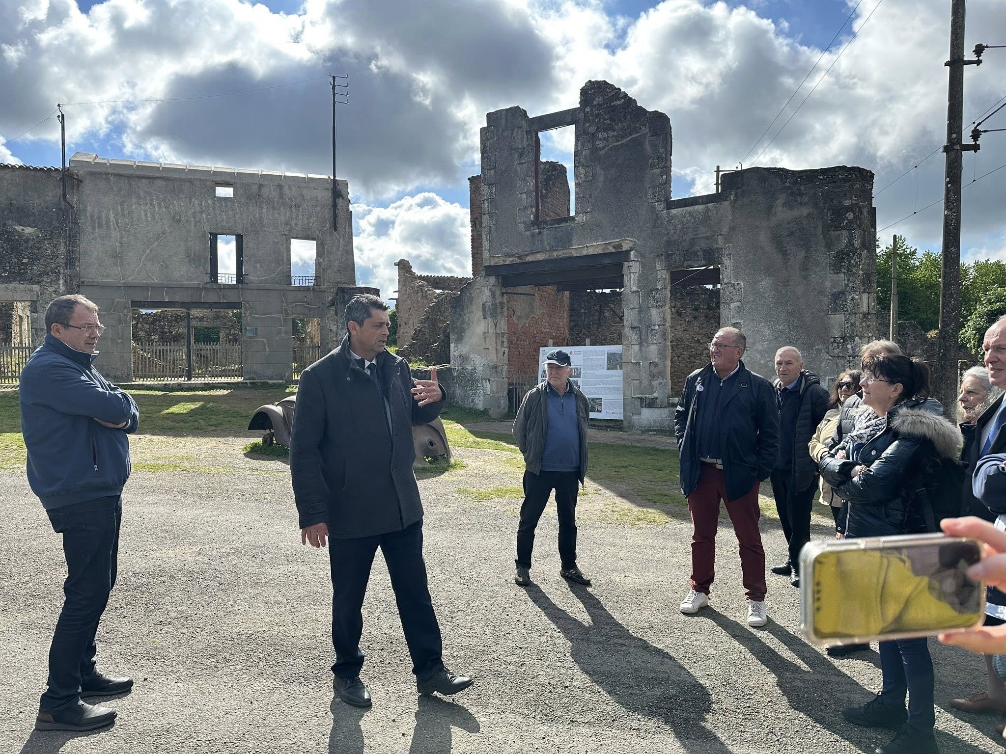 Journée mémorielle à Oradour-sur-Glane le 16 mai 2026