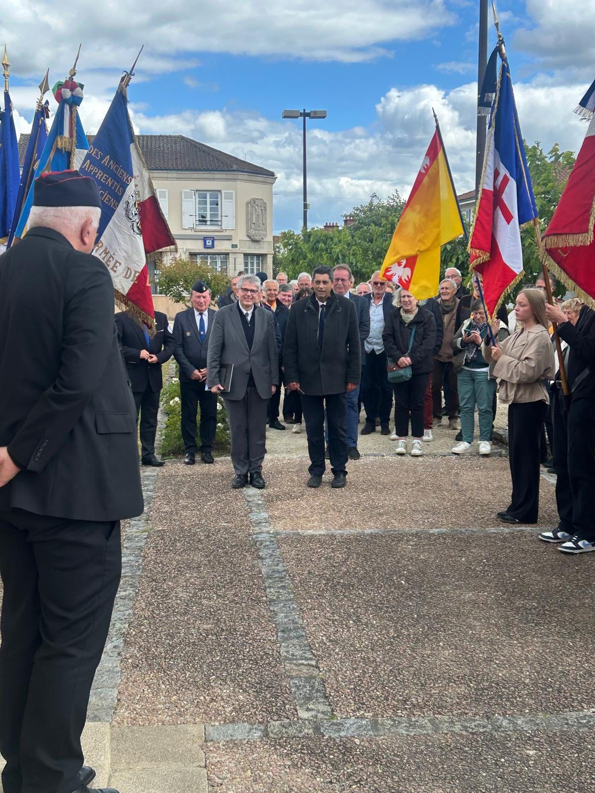 Journée mémorielle à Oradour-sur-Glane le 16 mai 2026